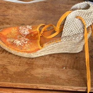 Size 36 Juniors/Women’s Leg Tie Dress showe